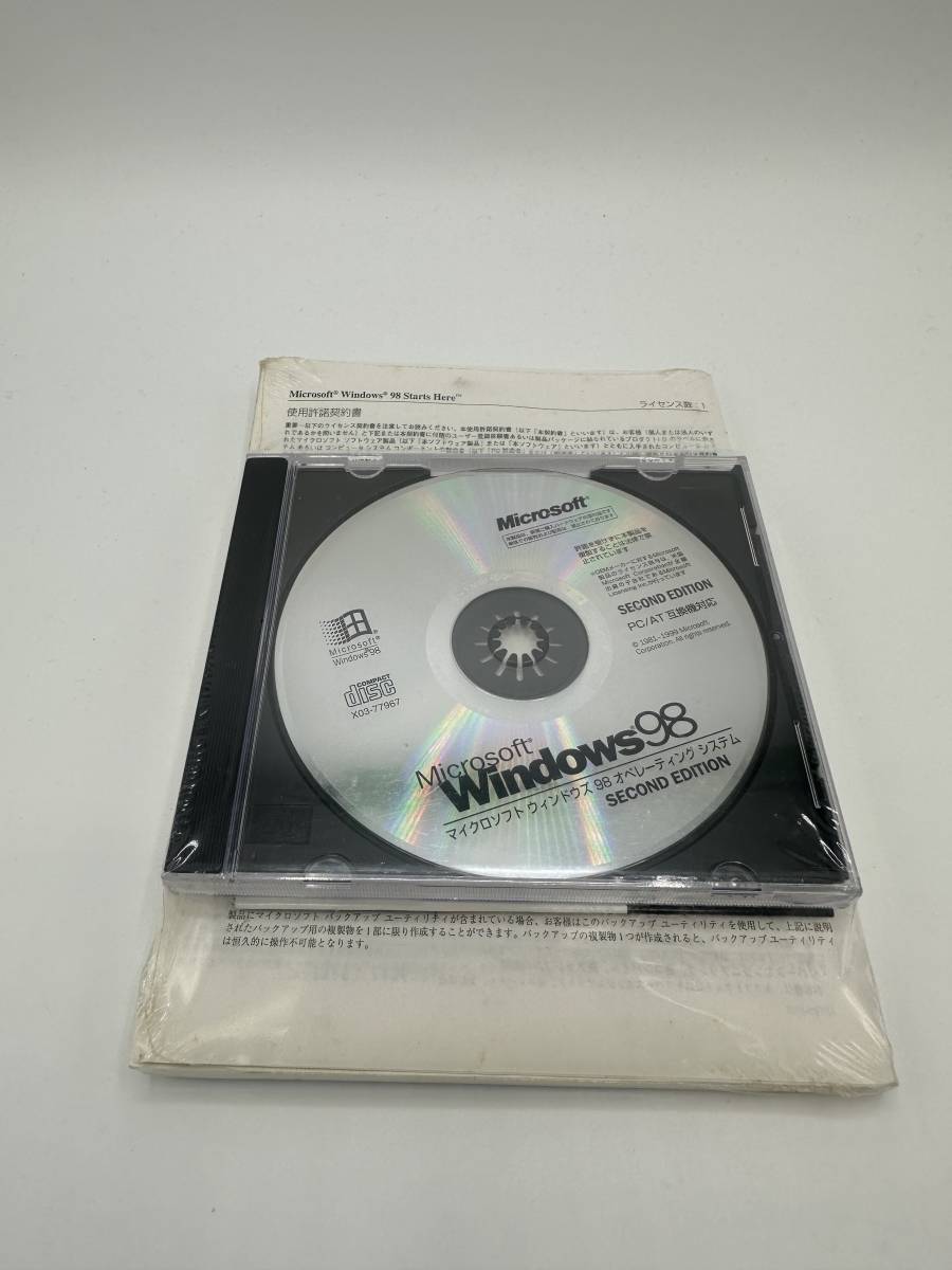 【送料込み】 新品未開封品 Microsoft Windows 98 SE PC/AT互換機対応 OEM版の画像1