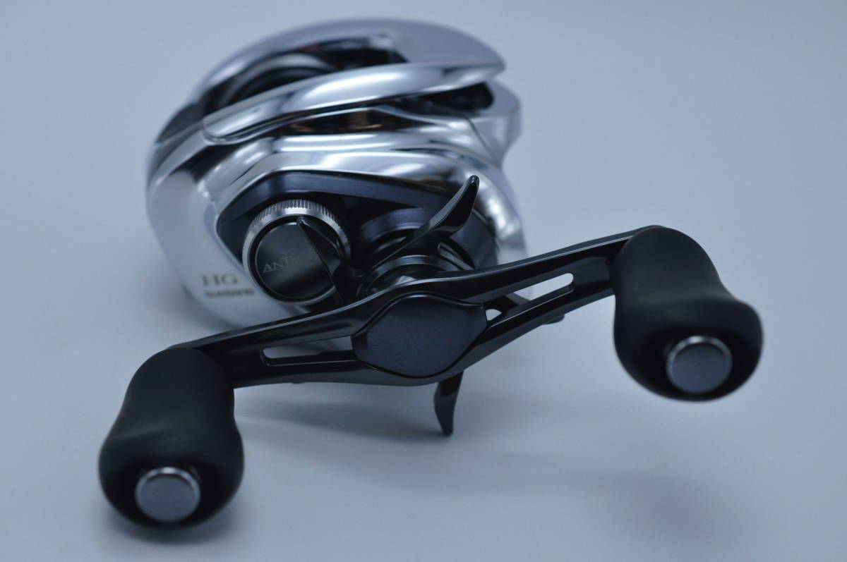 2019 シマノ アンタレス HG 7.4:1 ギア 右ハンドル Shimano Antares HG 箱付 中古品_画像3