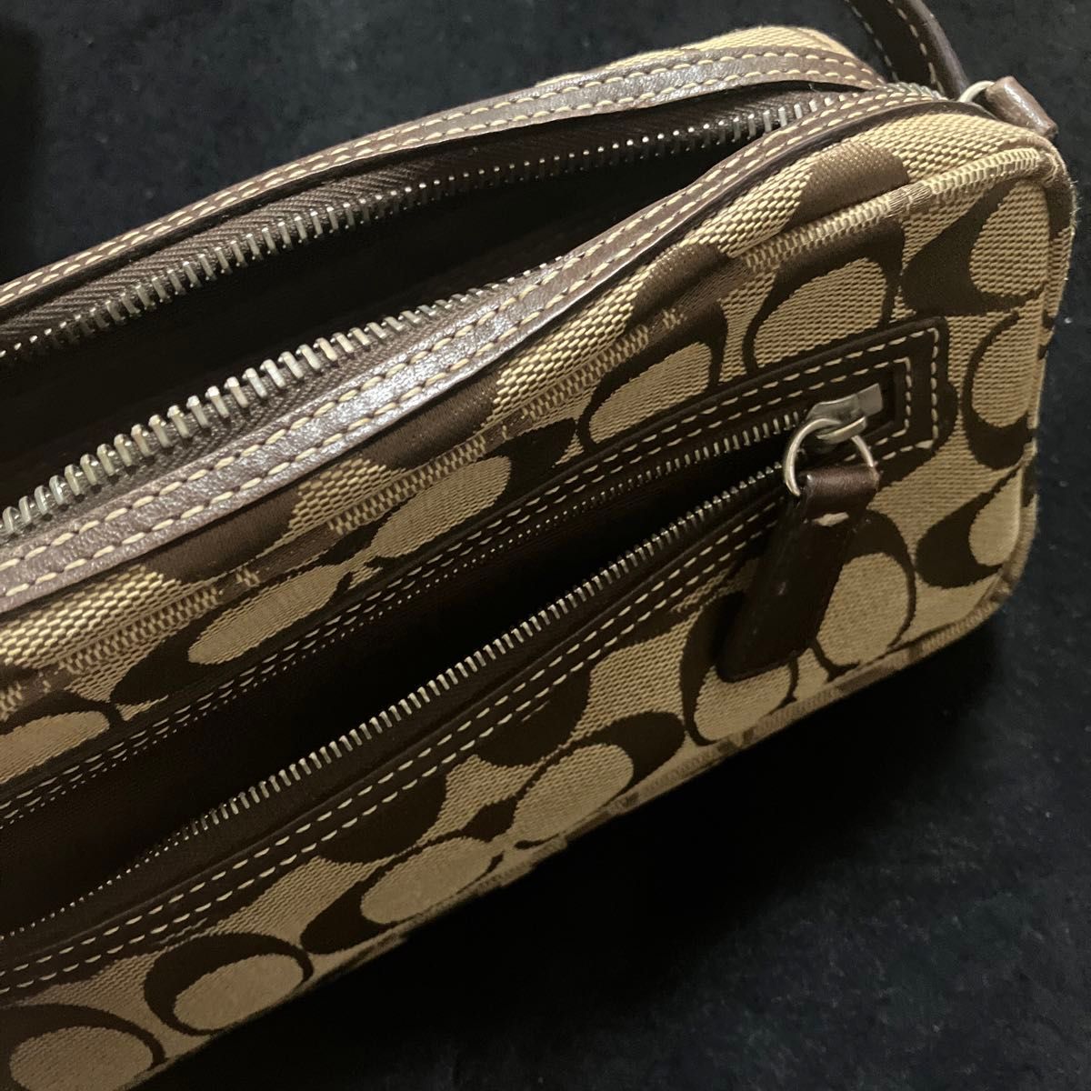 coach コーチ　ミニショルダーバッグ COACH シグネチャー