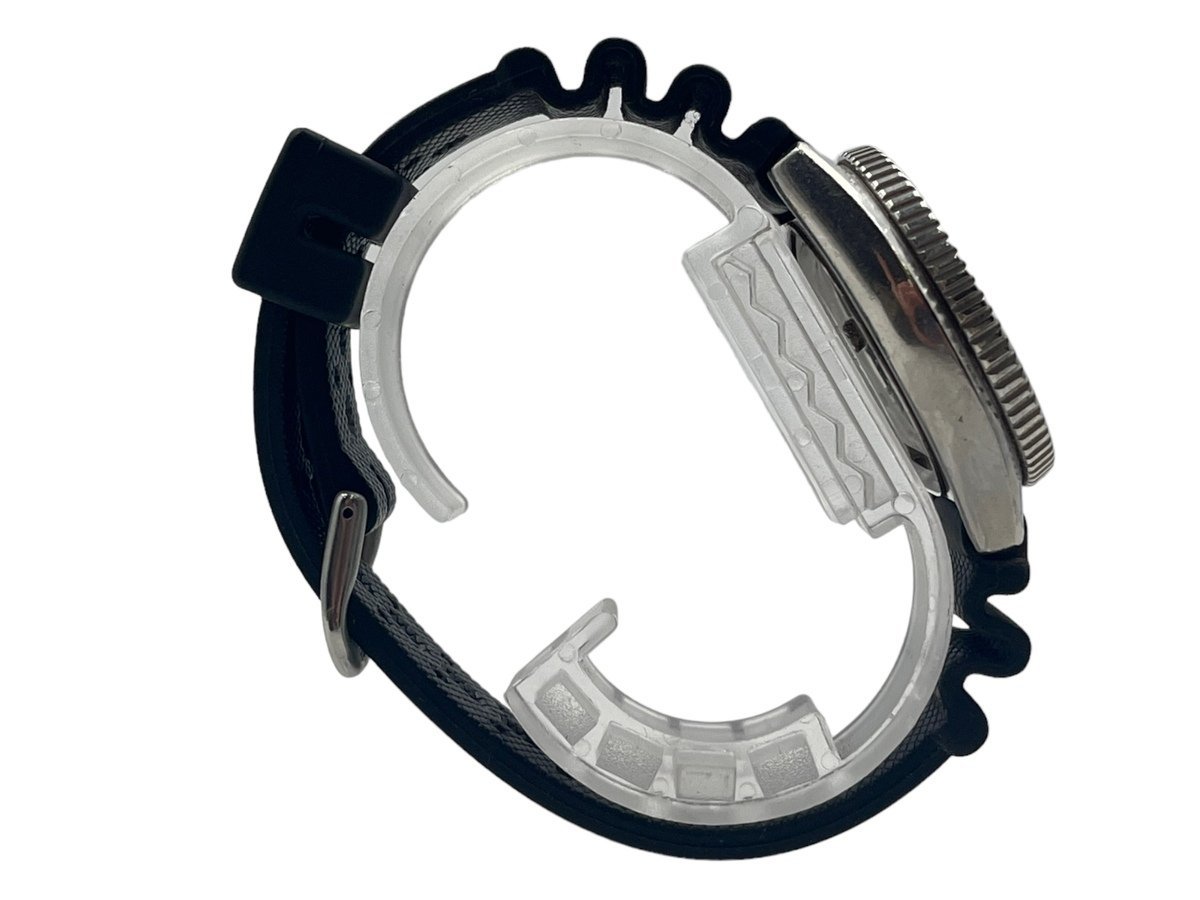 SEIKO セイコー QUARTZ ダイバーズウォッチ ペプシ 2625-001B ネイビー文字盤 クォーツ リューズネジ込み式 高級時計 腕時計 ロゴ 本体のみ_画像5
