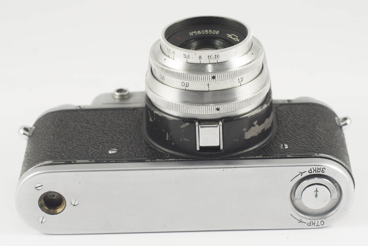 ZENIT C INDUSTAR 50 F/3.5 50mm 初代モデル ★ ソビエトの一眼レフカメラ ★ 整備および校正済み _画像5