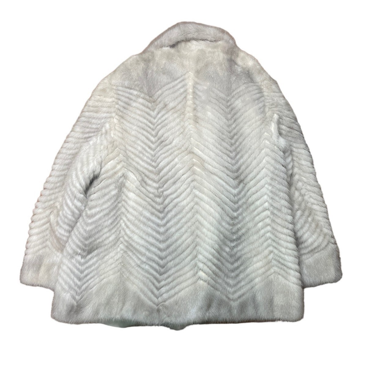 毛並み柔らか サファイアミンク コート リアルファー 17号　XL 大きいサイズ ヘリンボーン 商品番号5_画像2