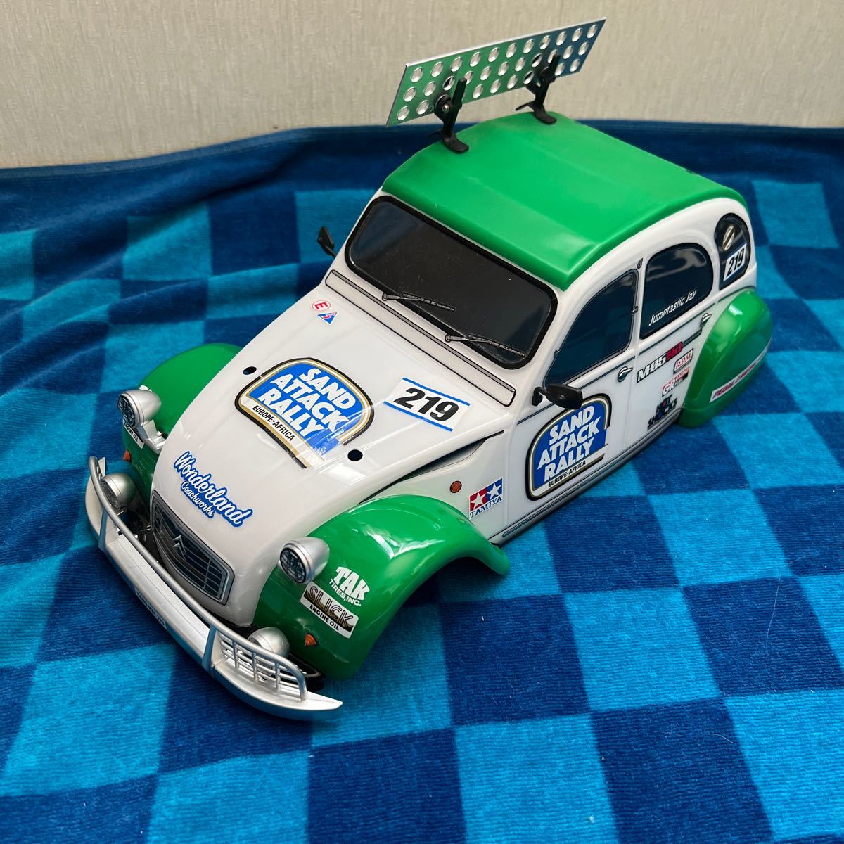 タミヤ シトロエン2CVラリーボディ 美品 商品细节 タミヤ シトロエン2CVラリーボディ 美品 商品细节