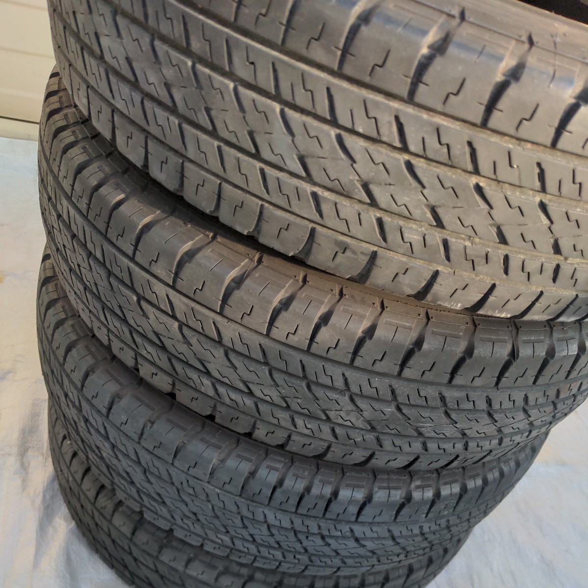 ブリジストン　DURAVIS CAMPER 195/70r15 106/104L LT 4本セット_画像6