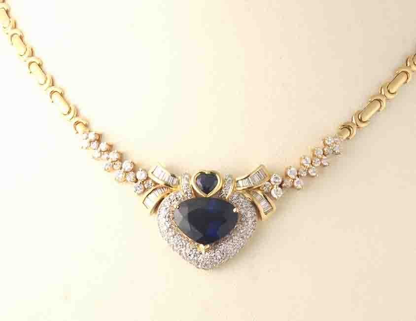 **300 ten thousand jpy . purchased ., really gorgeous . sapphire necklace *31.1g/IP-6568