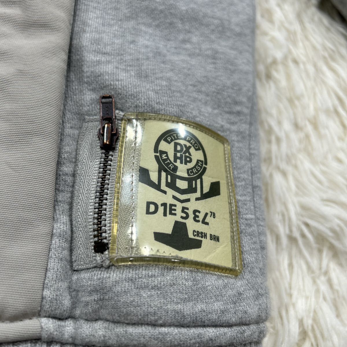 【極暖の安心感】真冬の極上品 極美品 DIESEL ディーゼル 内ボアジャケット パーカー XL相当【極暖】アクリル グレー 保温性抜群 希少品_画像9