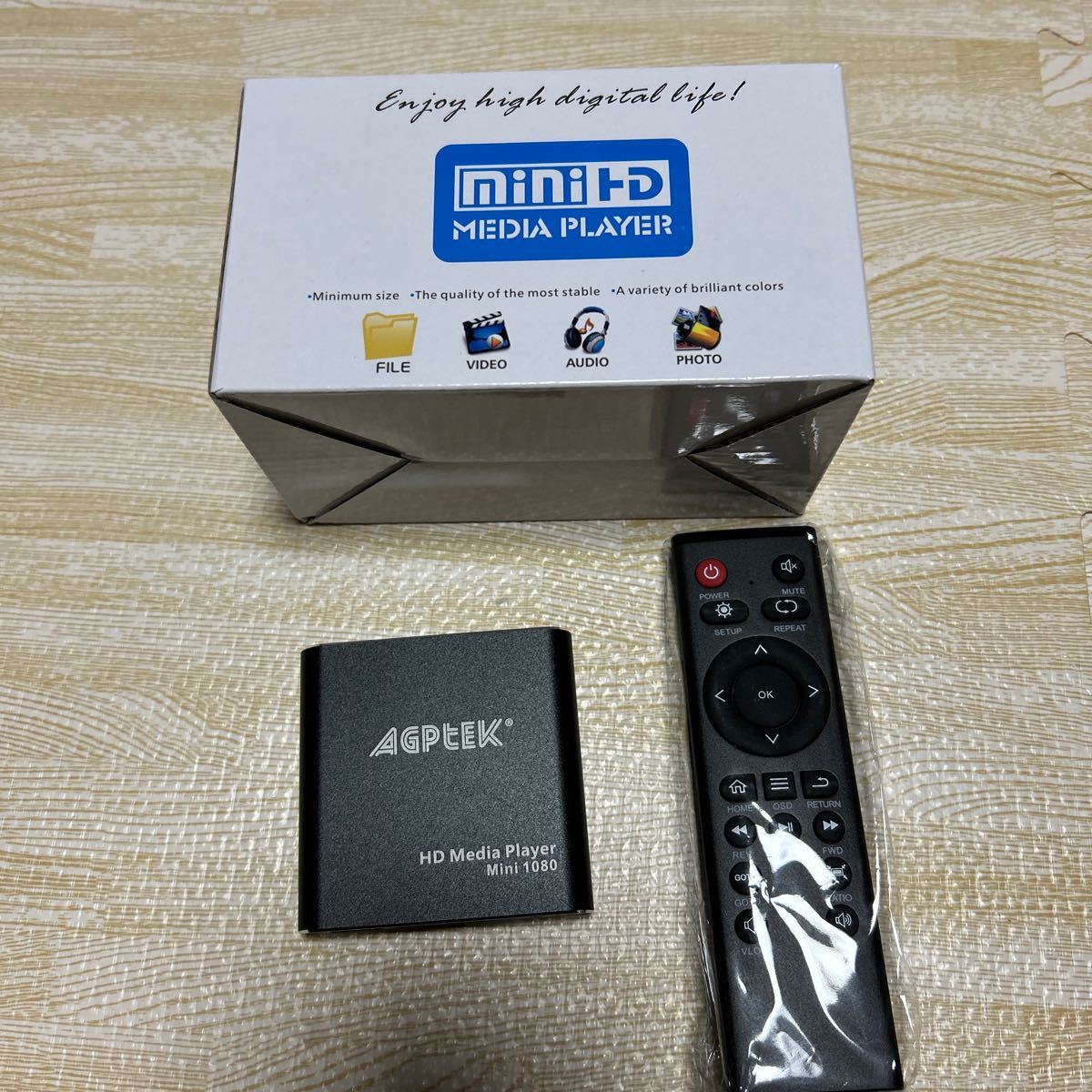 AGPTEK HDMIメディアプレーヤー、-MKV/RM- HDDUSBドライブおよびSDカード用のブラックミニ1080pフルHDウルトラHDMI(HA0053)_画像1