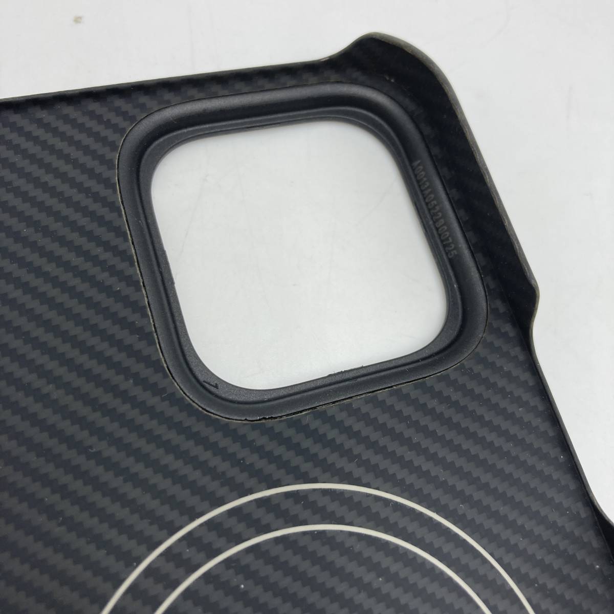 【美品】PITAKA iPhone15proMax ケース 浮織600Dアラミド繊維製 MagSafe対応 MagEZ Case 4/Y14093-P2の画像4