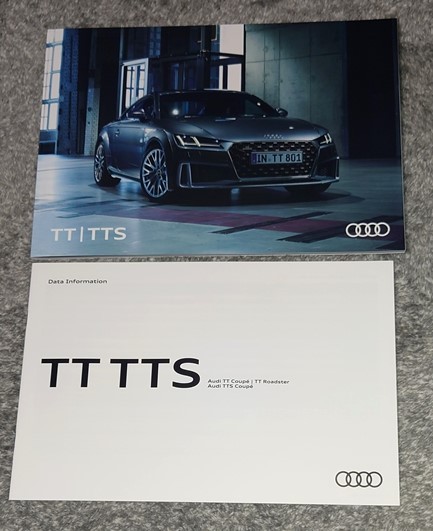 AUDI TT/TTS ・Q2・A3 2015～2019カタログ 3冊_画像1