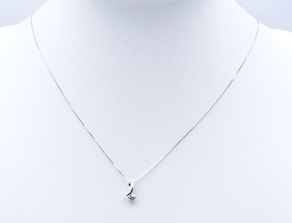 独特の上品 ダイヤ K10WG 0.10ct 22-01 重さ約1.0g ネックレス ダイヤモンド