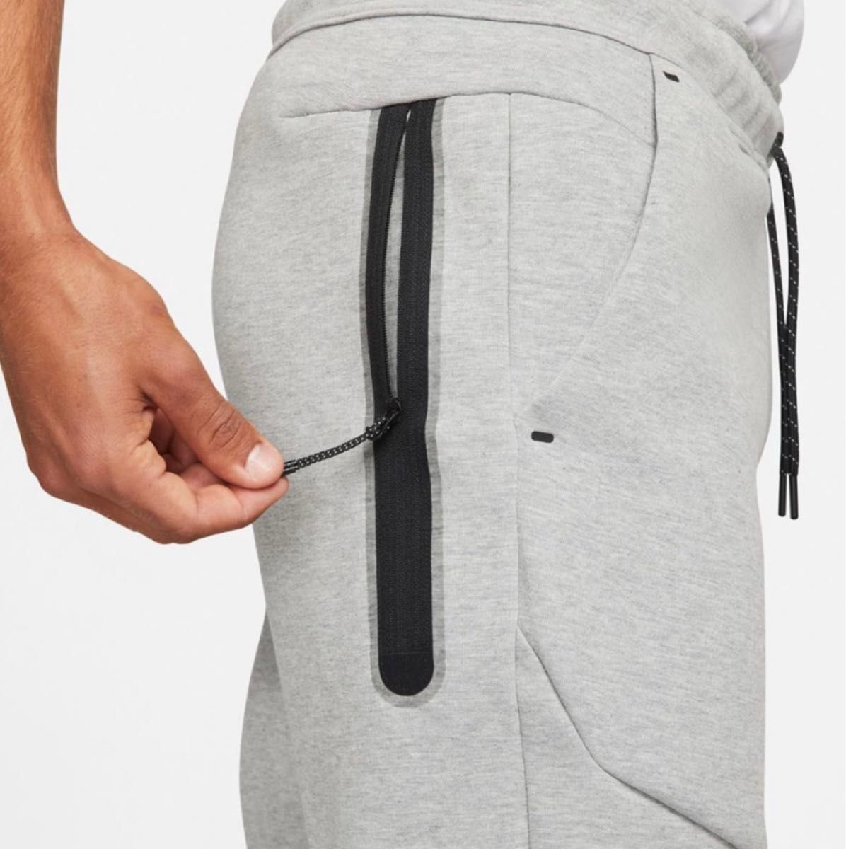 新品未使用 タグ付】NIKE TECH FLEECE セットアップ Lサイズ 新品未使用 タグ付】NIKE TECH FLEECE セットアップ Lサイズ