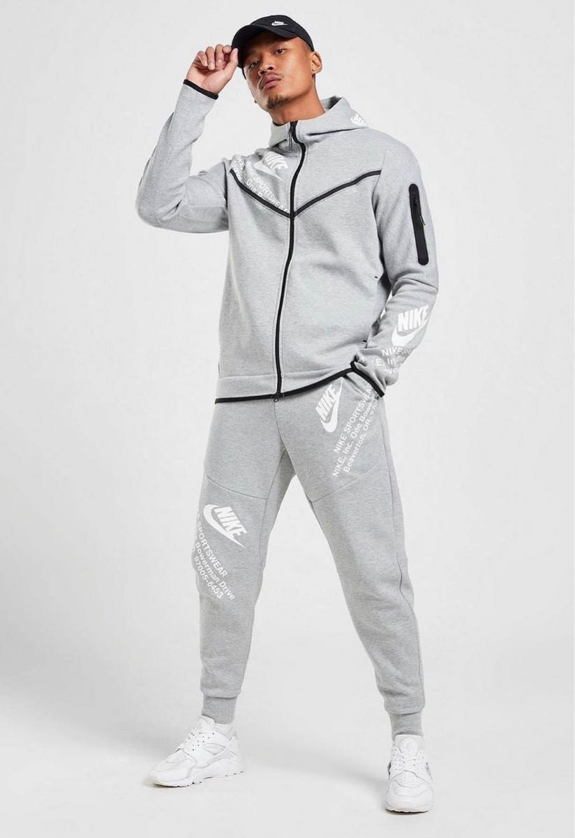 新品未使用 タグ付】NIKE TECH FLEECE セットアップ Lサイズ 新品未使用 タグ付】NIKE TECH FLEECE セットアップ Lサイズ