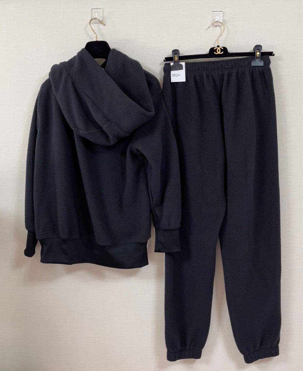 S 新品 NIKE ナイキ ウィメンズ ボア セットアップ フリー S 新品 NIKE ナイキ ウィメンズ ボア セットアップ フリー