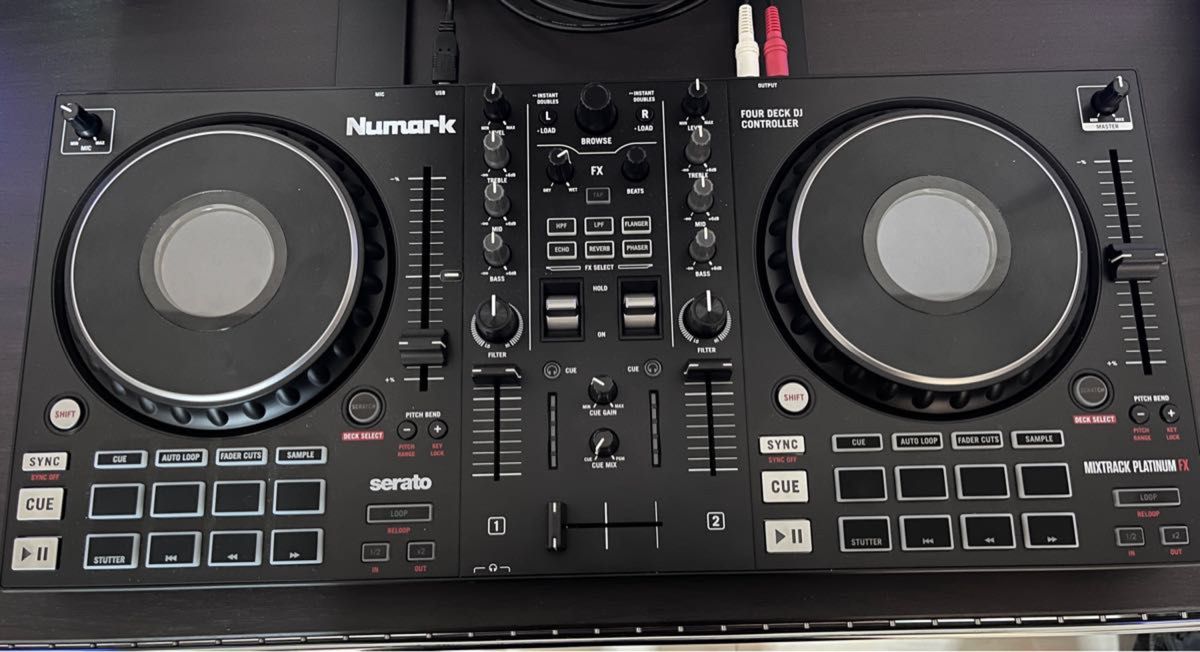 Numark ヌマーク Mixtrack Platinum FX DJコントローラー