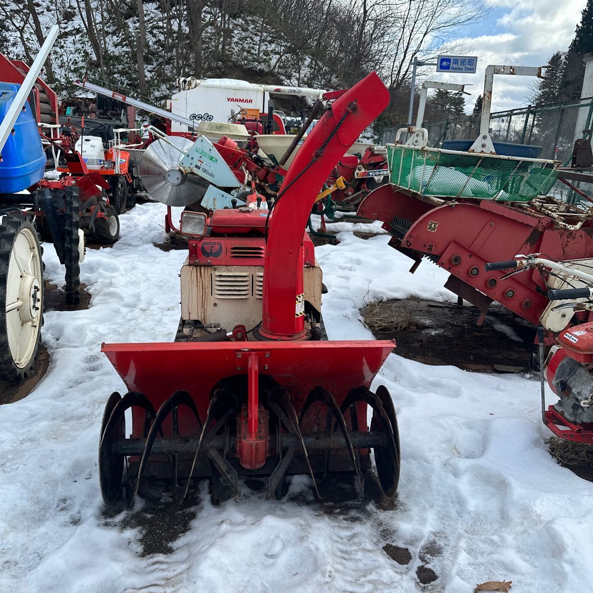 Yahoo!オークション - WADO SS10W 除雪機 セルスタート クローラ Yahoo!オークション - WADO SS10W 除雪機 セルスタート クローラ