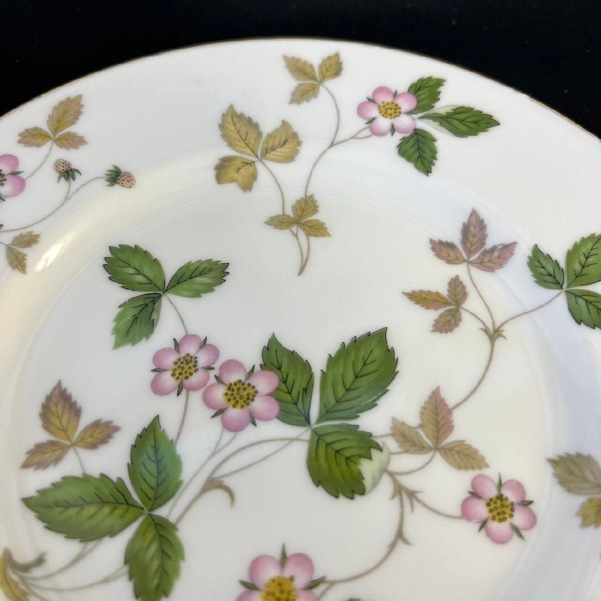 s WEDGWOOD WILD STRAWBERRY ワイルドストロベリー プレート15cm 6枚セット 旧刻印 黒壺_画像4