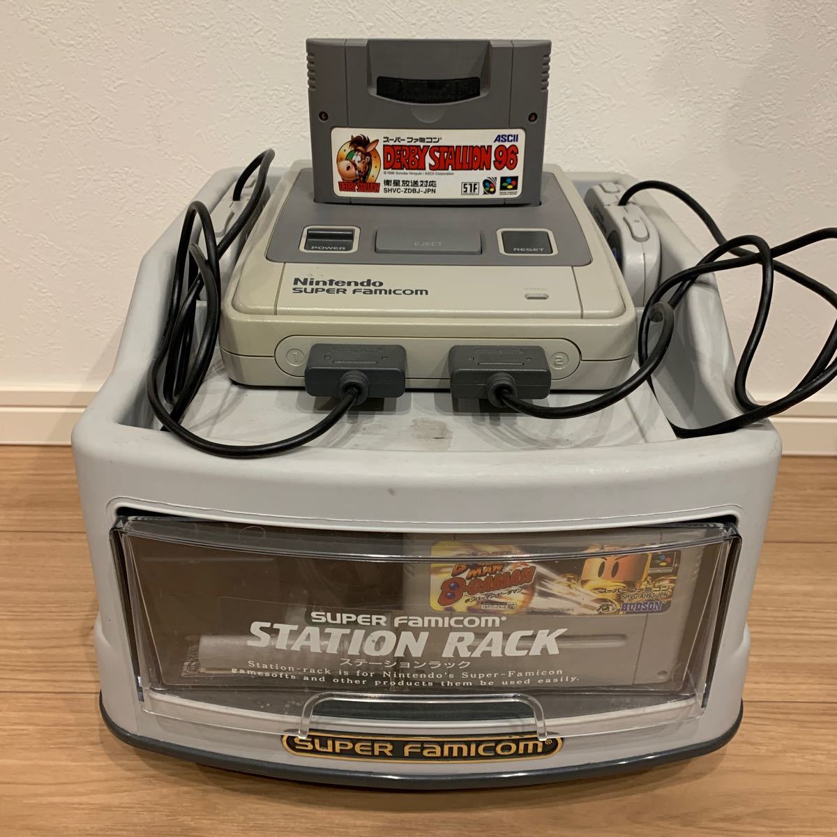 STATION RACK 付き Nintendo スーパーファミコン セット ソフト STATION RACK 付き Nintendo スーパーファミコン セット ソフト