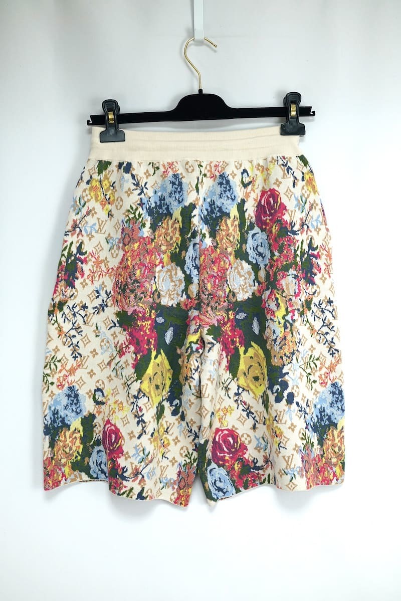新品 22AW Louis Vuitton ルイヴィトン LVフラワーグラフィック 新品 22AW Louis Vuitton ルイヴィトン LVフラワーグラフィック