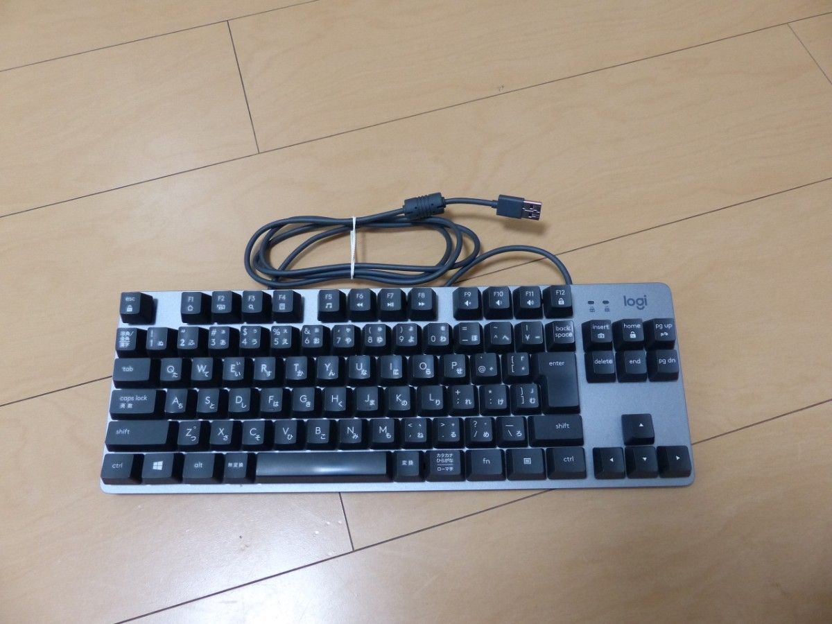 Logicool　K835 TKL メカニカル　赤軸　リニア