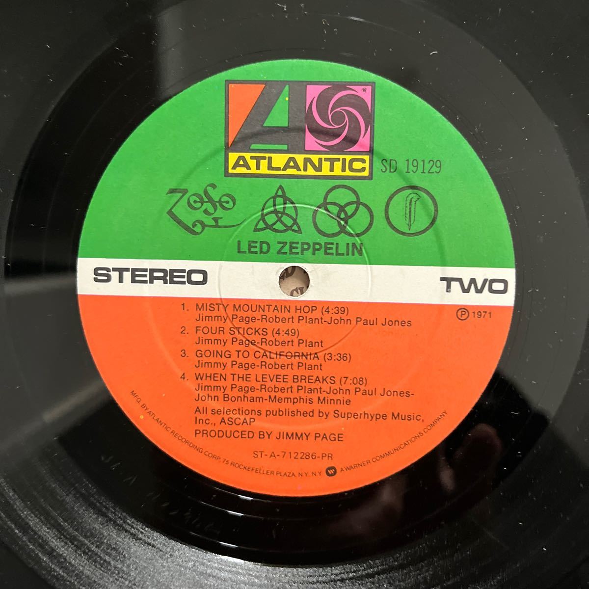 1971年作品　LED ZEPPEIN レッド・ツェペリン　お値打ち品　綺麗傑作最高品　ヴィンテージ・レコード　かっこいい　お値打ち品_画像8