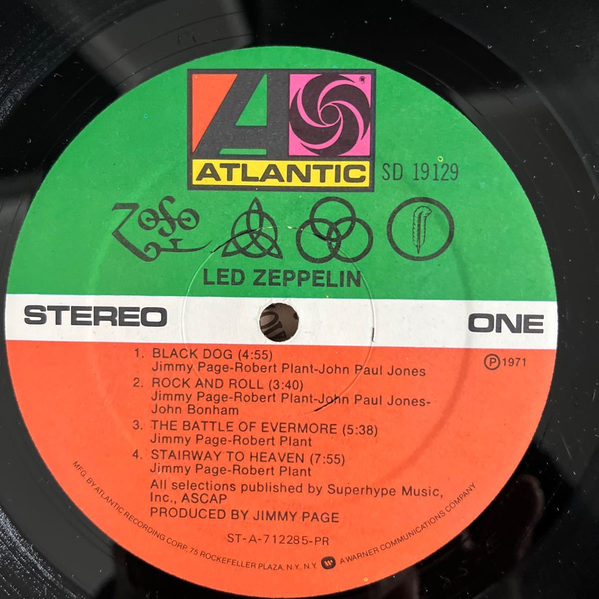1971年作品　LED ZEPPEIN レッド・ツェペリン　お値打ち品　綺麗傑作最高品　ヴィンテージ・レコード　かっこいい　お値打ち品_画像7