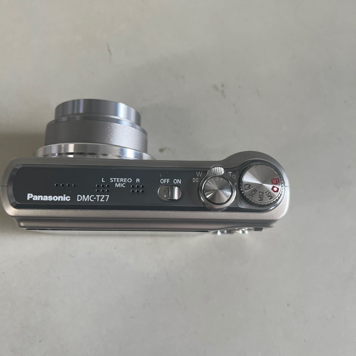Panasonic LUMIX DMC-TZ7 デジタルカメラ 起動確認済み_画像4