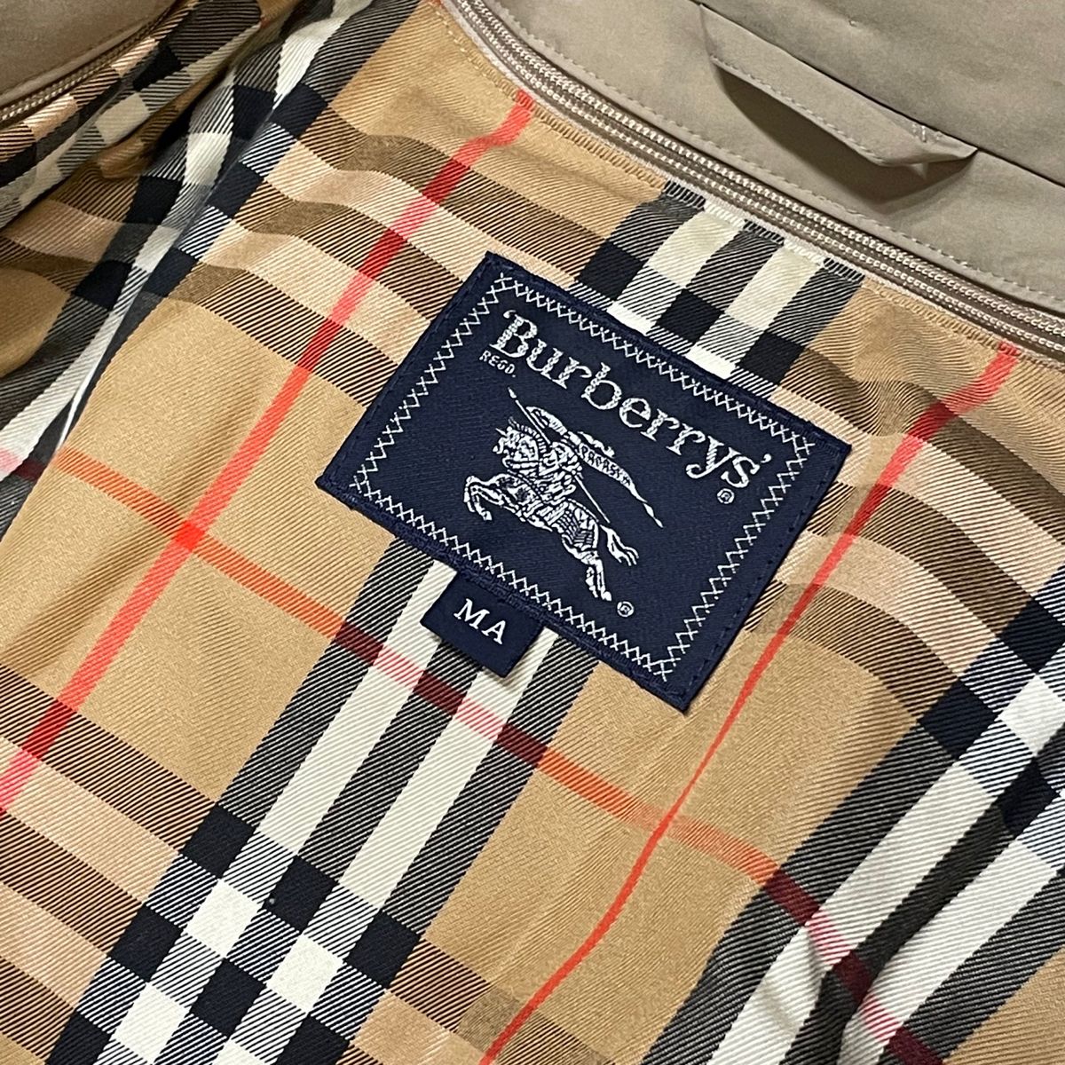 バーバリー Burberry 4way ダウンライナー付き コート ノバ バーバリー Burberry 4way ダウンライナー付き コート ノバ
