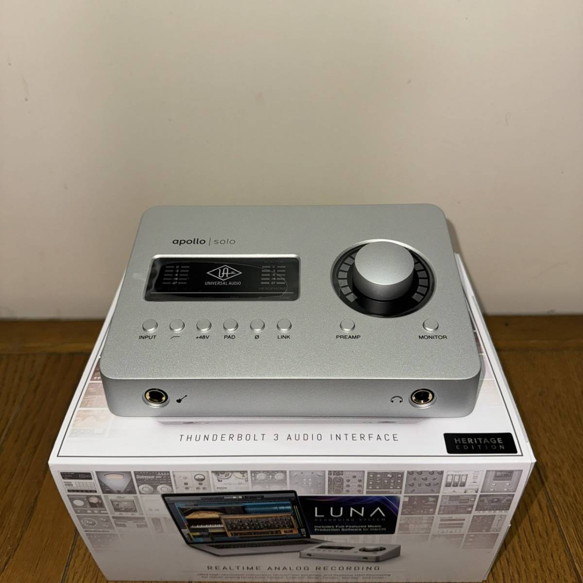 12/9購入 使用1回 UNIVERSAL AUDIO ( ユニバーサルオーディオ ) / APOLLO SOLO