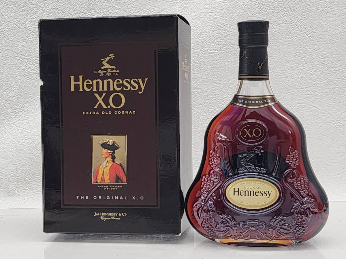 R51206　未開栓　古酒　Hennessy X.O EXTRA OLD COGNAC　ヘネシー X.O エクストラオールド コニャック　ブランデー　700ml　40％　箱付 　_画像1