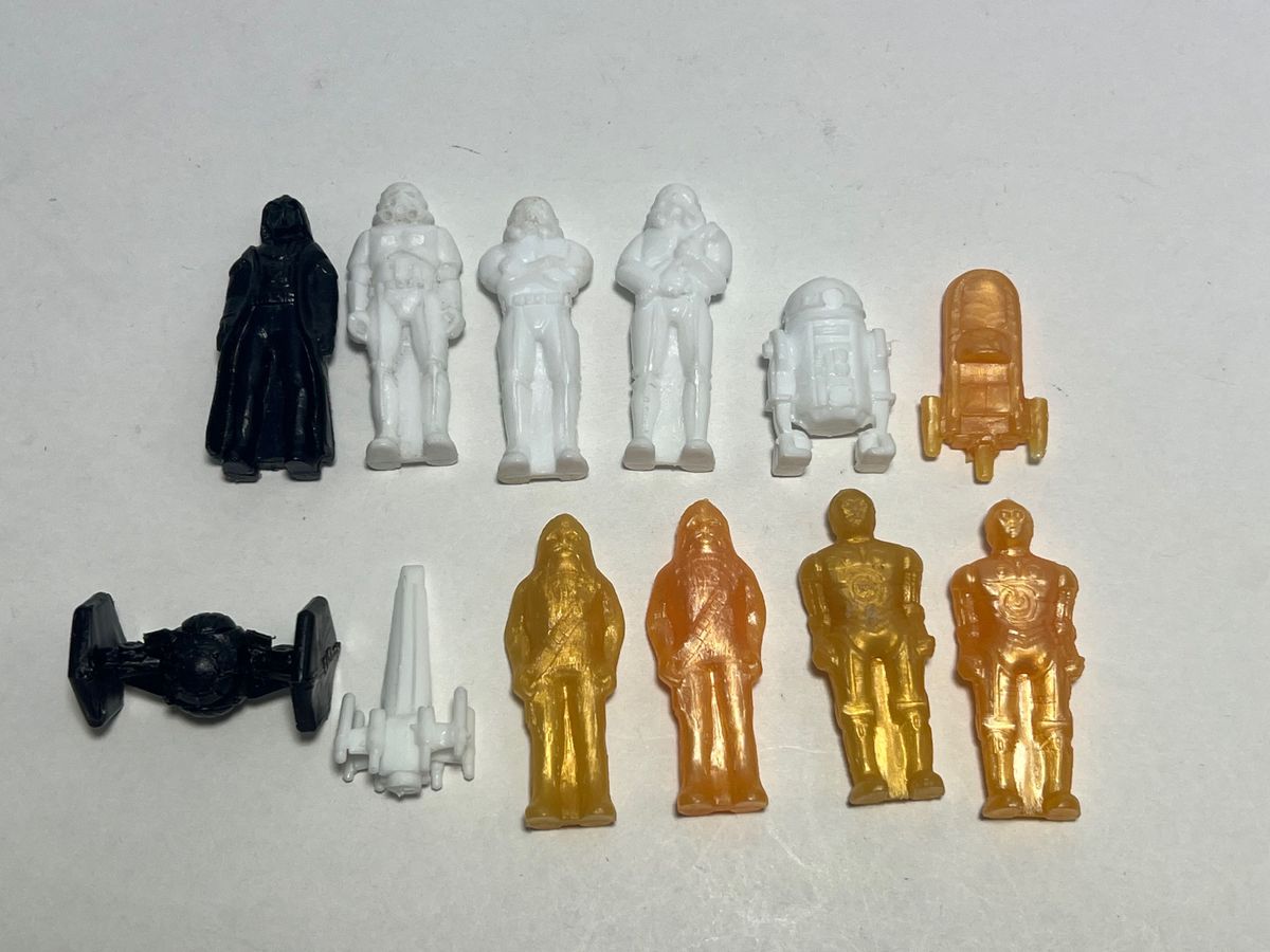 明治 スターウォーズ チョコレート 10種フルコンプ + 2体 当時 明治 スターウォーズ チョコレート 10種フルコンプ + 2体 当時