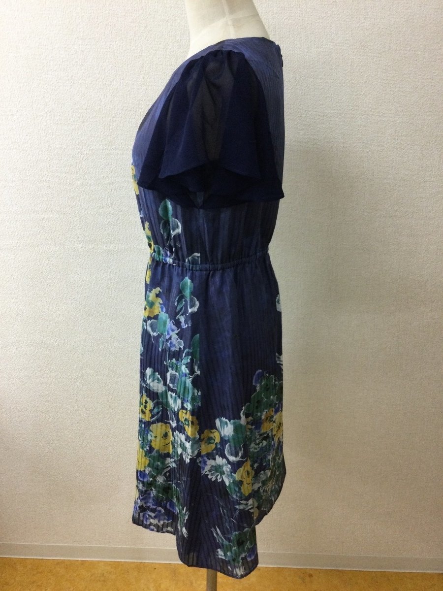  SunaUna dark blue . yellow series floral print sia- stripe cloth One-piece size 38