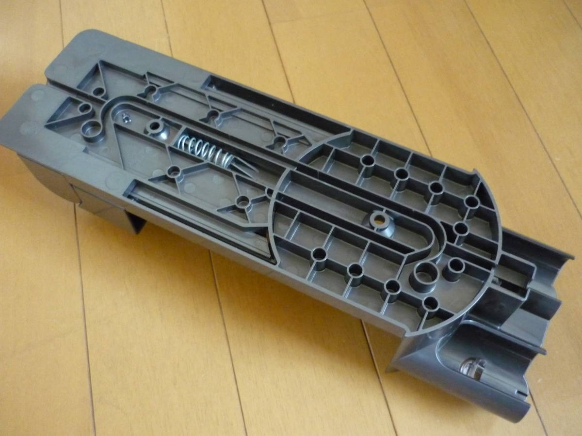 dyson 純正品 壁面取付 壁掛け ブラケット スタンド　【 DC30 DC31 DC34 DC35 DC43 DC44 DC45 DC56 】ダイソン 送料350円より_画像4