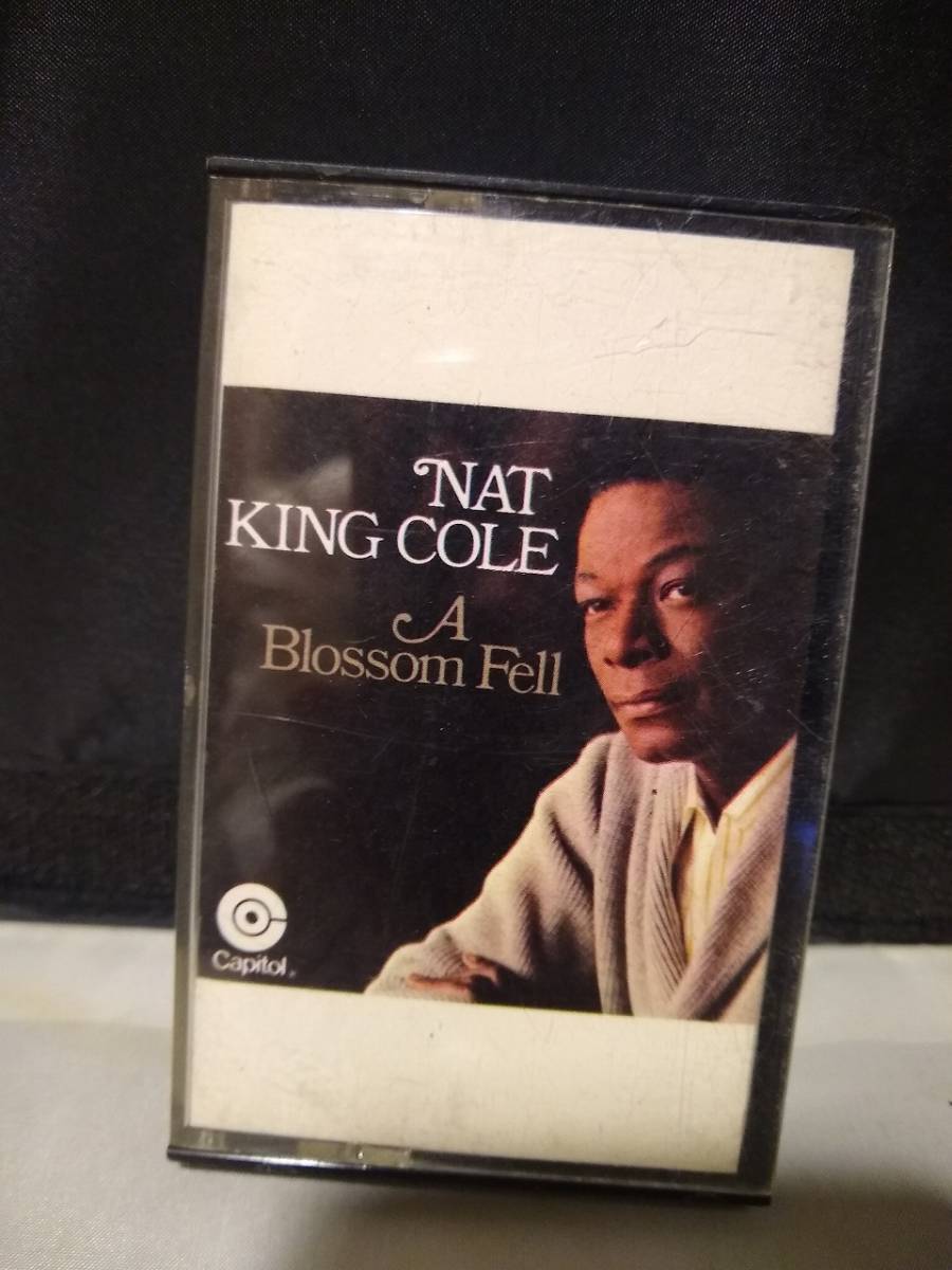 C8373 cassette tape Nat King Cole/A Blossom Fell
