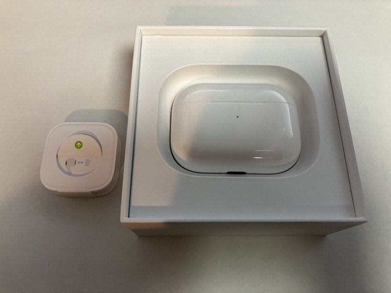 FH367 AirPods Pro 第1世代 MWP22J/A 箱/付属品あり ジャンク_画像3