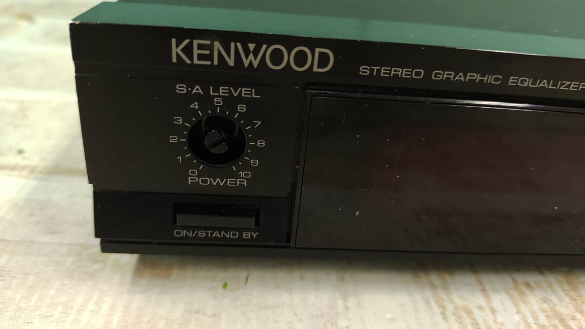 電2678-308♪【80】 ジャンク 未確認・未検品 KENWOOD GE-710 STEREO GRAPHIC EQUALIZER イコライザー 現状品_画像3