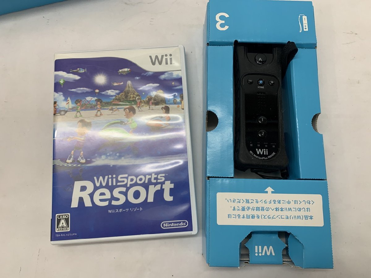 【H3-0409】任天堂 ニンテンドー Nintendo Wii 本体 黒 Wii Sports Resort セット リモコンプラス3点 スポーツリゾート 通電OK【千円市場】_画像4