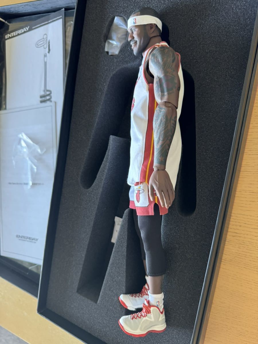 16830円 国内一点物 NBA LEBRON JAMES フィギュア 1/6 貴重 通算 16830円 国内一点物 NBA LEBRON JAMES フィギュア 1/6 貴重 通算