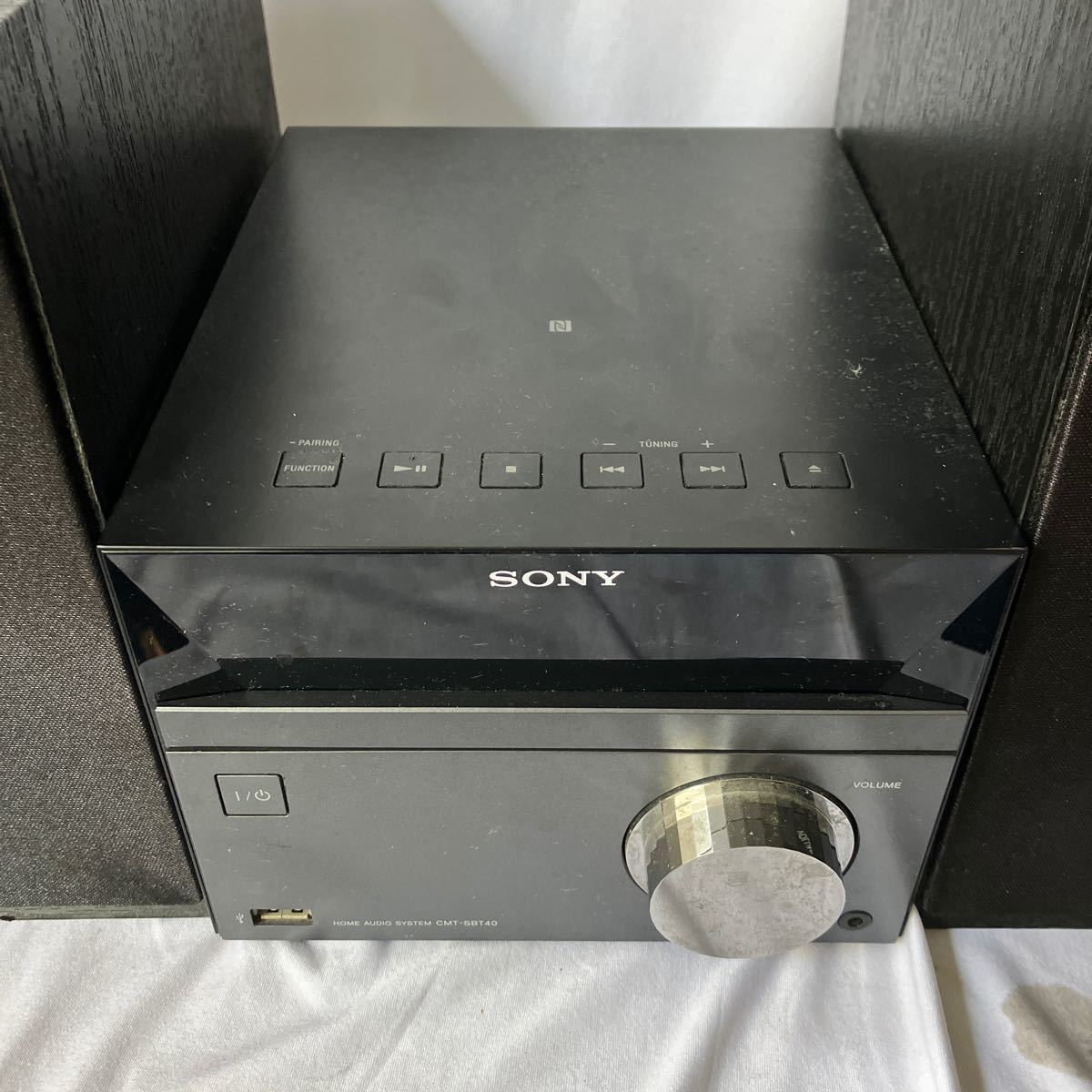 ○【500円スタート】SONY ソニー ミニコンポ HCD-SBT40 Bluetooth対応 リモコン付き 15年製　スピーカーSS-SBT40 _画像4