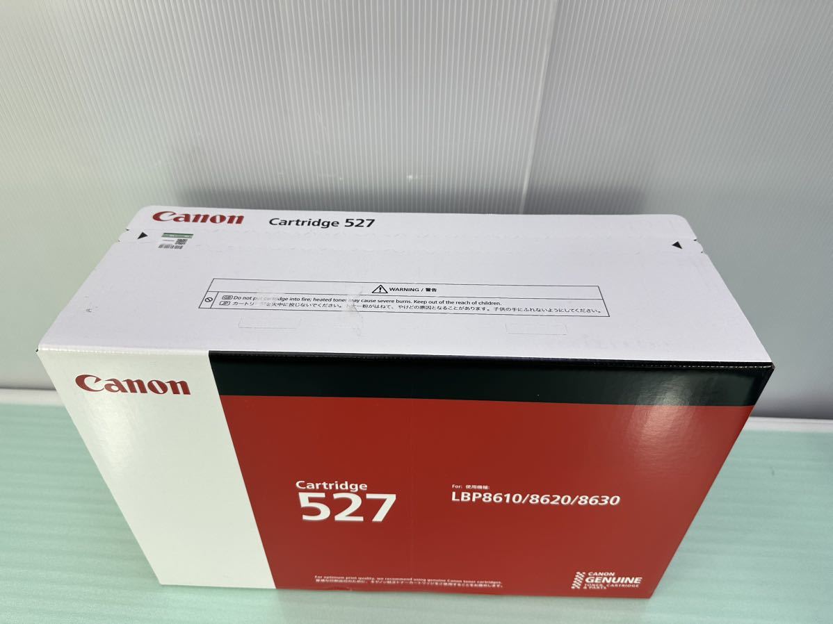 Canon キャノン 純正レーザーカートリッジ　 CRG527 　製造 2022.03 　未開封 　パッケージ破損品_画像2