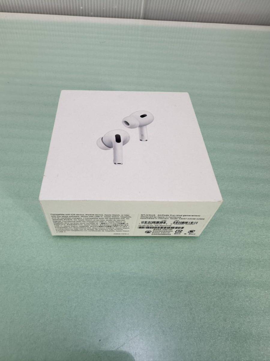 Apple AirPods Pro 第2世代 　エアポッズ プロ 　MTJV3J/A A3047 A3048 A2968 　USB-C　未開封 限定保証付き　パッケージ汚れ、傷あり_画像1