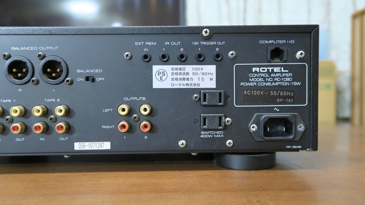     原文:ROTEL ローテル RC-1090 PHONOイコライザー付きプリアンプ