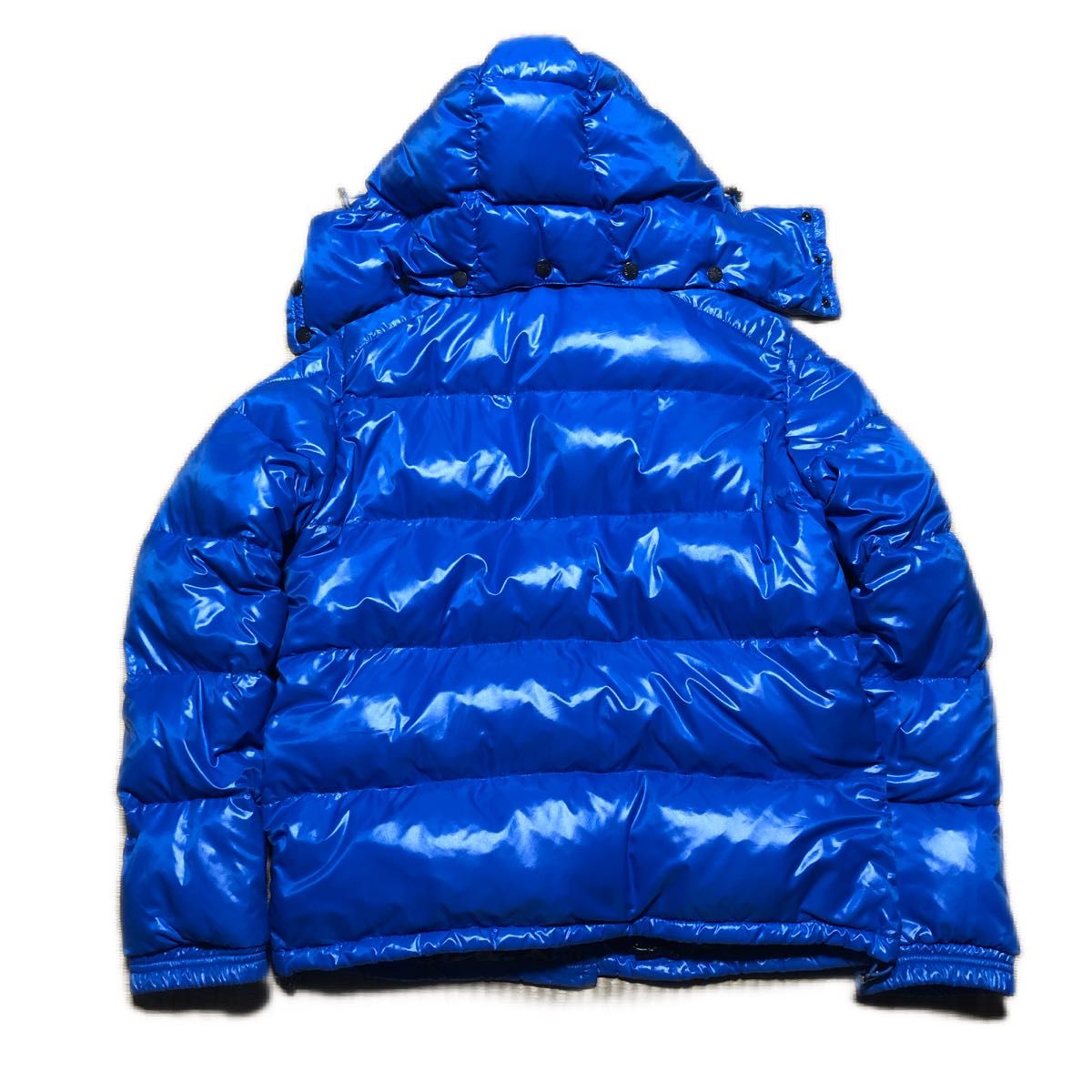 美品 MONCLER モンクレール ダウンジャケット希少色 K2 デカ 美品 MONCLER モンクレール ダウンジャケット希少色 K2 デカ