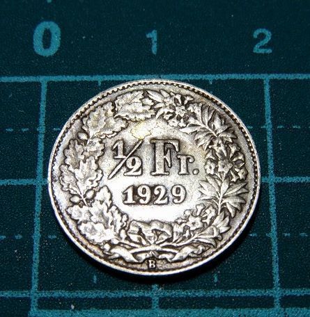 レア 希少品 1929年 スイス 1/2フラン ヘルヴェティア 槍とスイス国旗 盾を持つ 女神立像 銀貨 銀製 シルバー コイン 硬貨 メダル_画像2