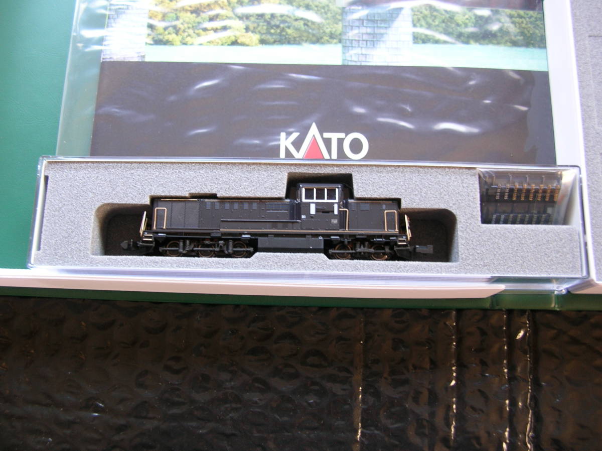 カトー KATO JR九州 50系「SL人吉」ディーゼル機関車 DE10＋客車 4両セット【鉄道模型】新品同様品_画像3