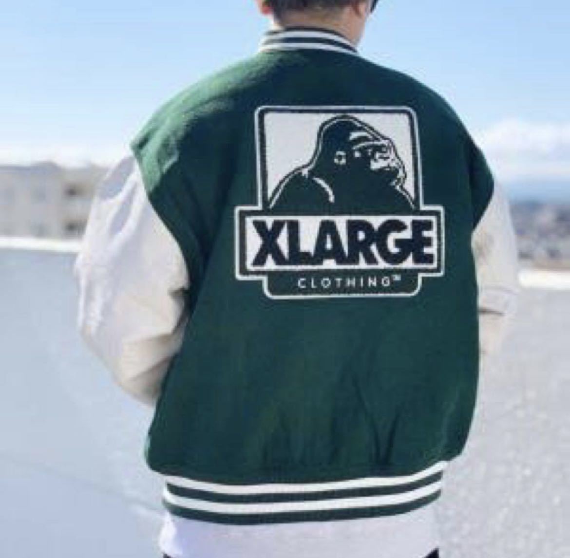 xlarge エクストララージ スタジャン 袖切り替えパイルロゴ L グリーン