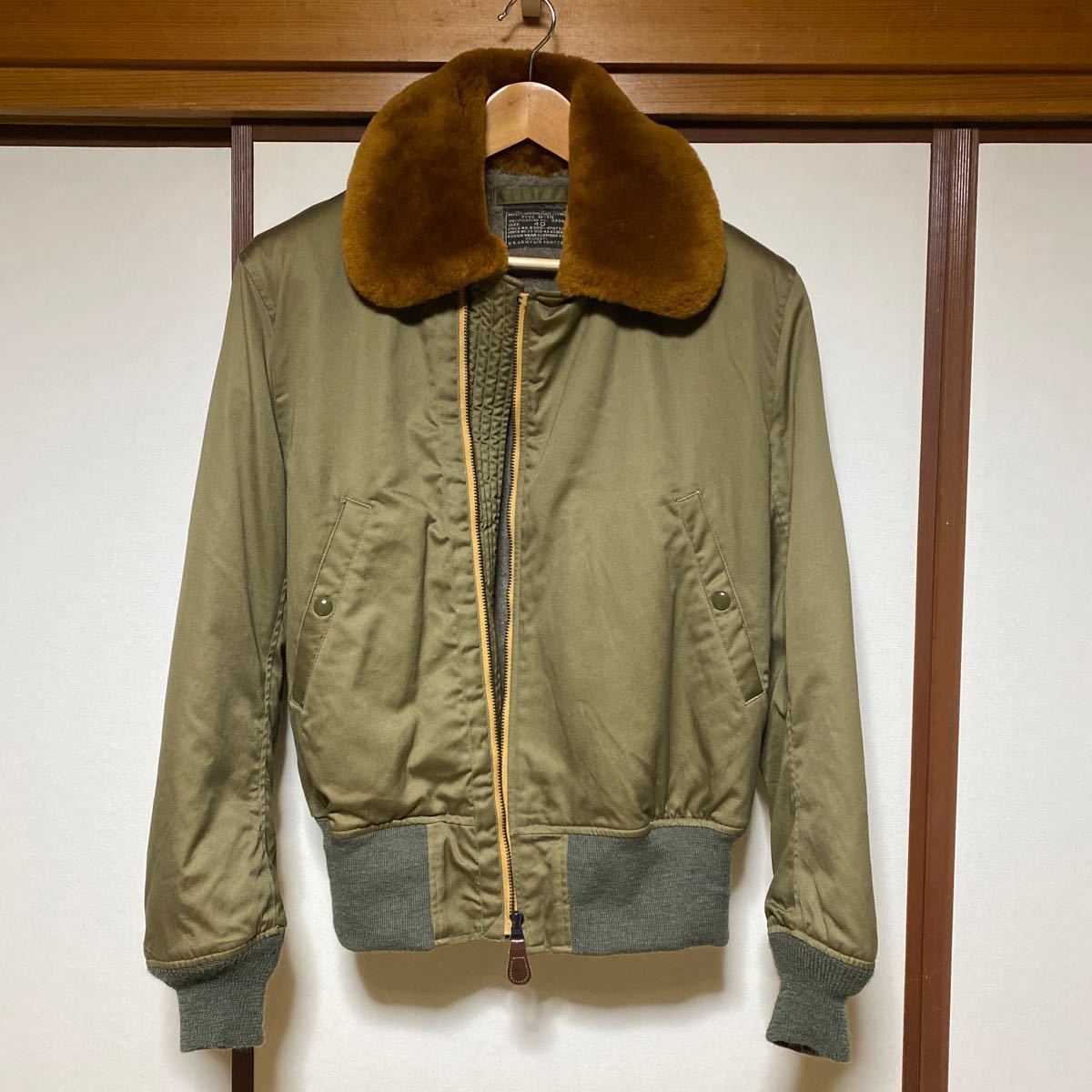 美品 BUZZ RICKSON'S フライトジャケット Type B-15 40 L ROUGHWEAR CLOTHING BR14390 東洋エンタープライズ _画像1