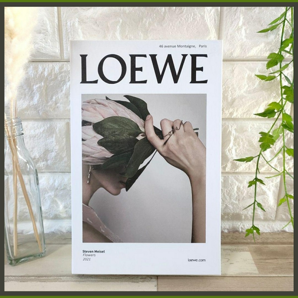 ダミーブック フェイスブック オシャレ小物 海外雑貨 結婚式 LOEWE 北欧_画像1