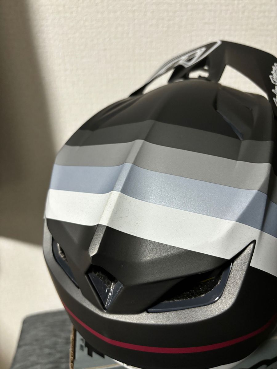 troy lee designs D4 COMPOSITE ヘルメットMTB