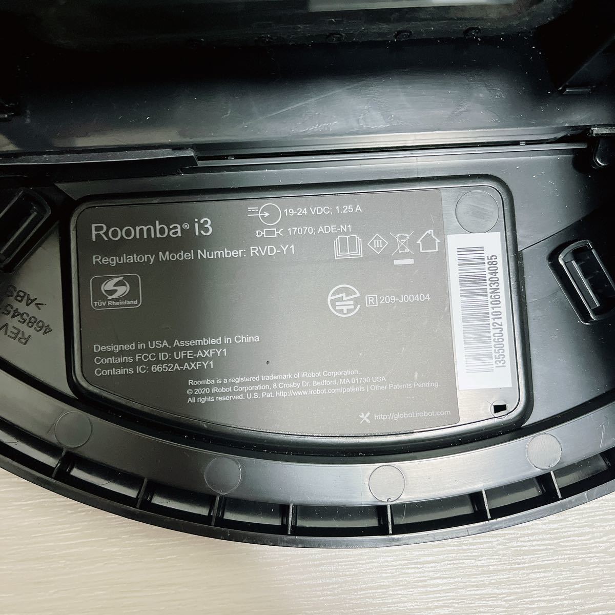  robot vacuum cleaner iRobot roomba i3+ automatic litter collection clean base attaching 