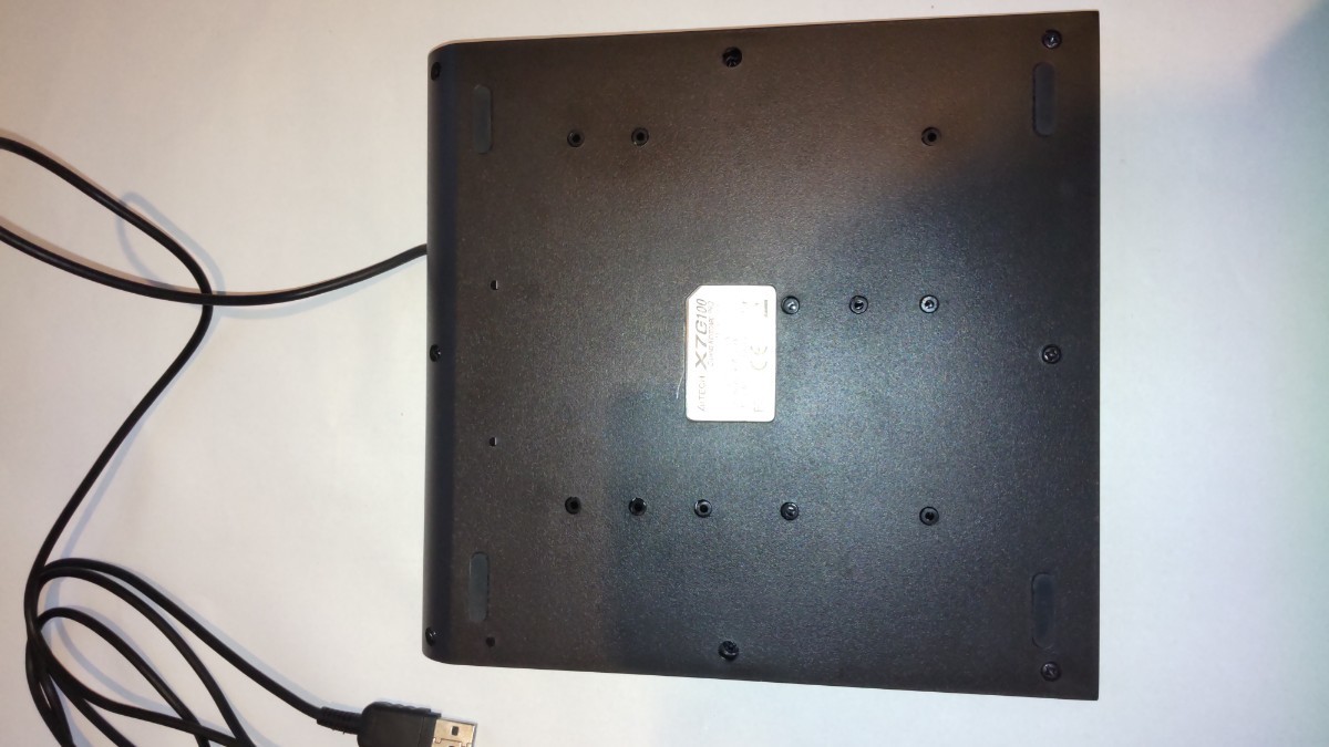 【超美品】ゲーミングキーボード A4TECH X7 -G100-JP 左手用 ブラック キーボード パソコン 周辺機器 USB接続_画像3